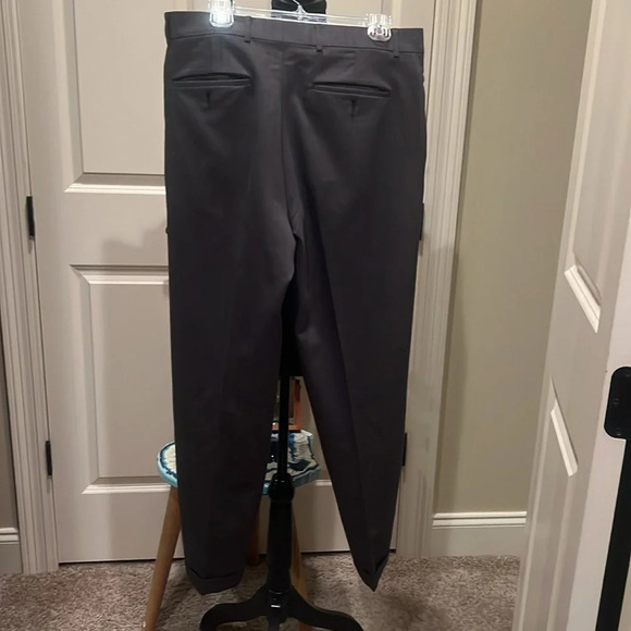 EUC Men’s Perry Ellis Slacks Gray Dress Slacks 32 x 30. Pristine. - Picture 2 of 4